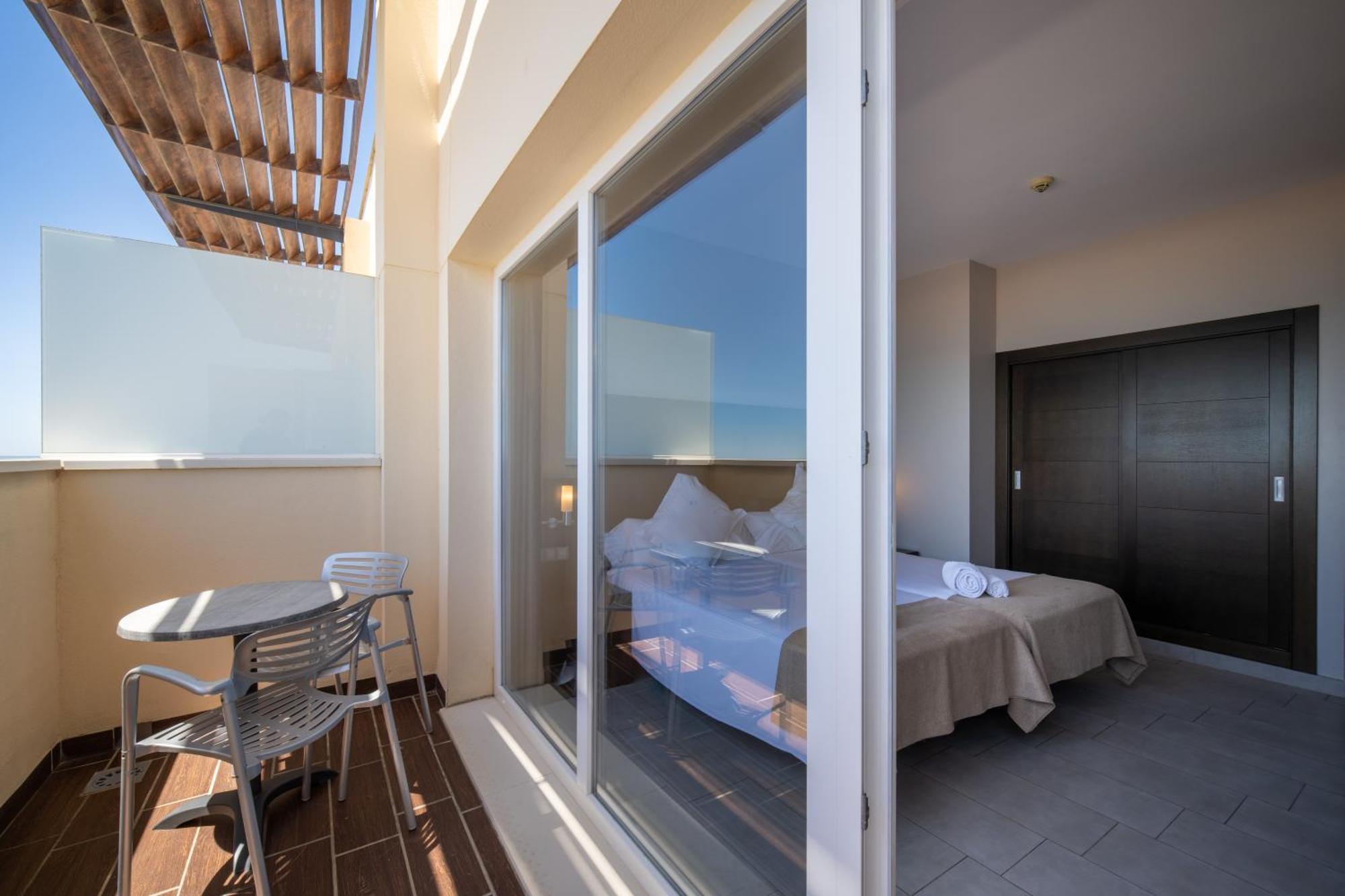 Pato Amarillo Hotel Punta Umbria Exterior photo