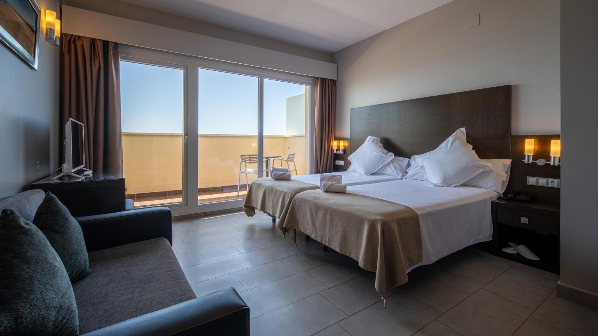 Pato Amarillo Hotel Punta Umbria Exterior photo