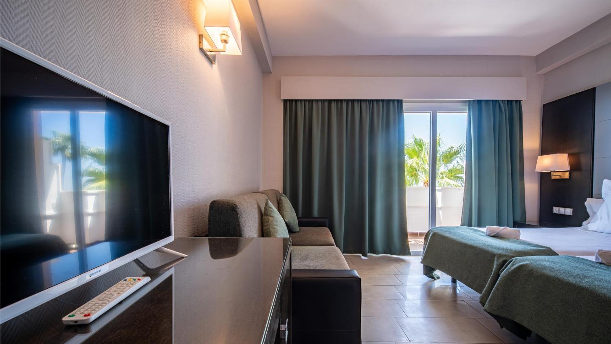 Pato Amarillo Hotel Punta Umbria Exterior photo