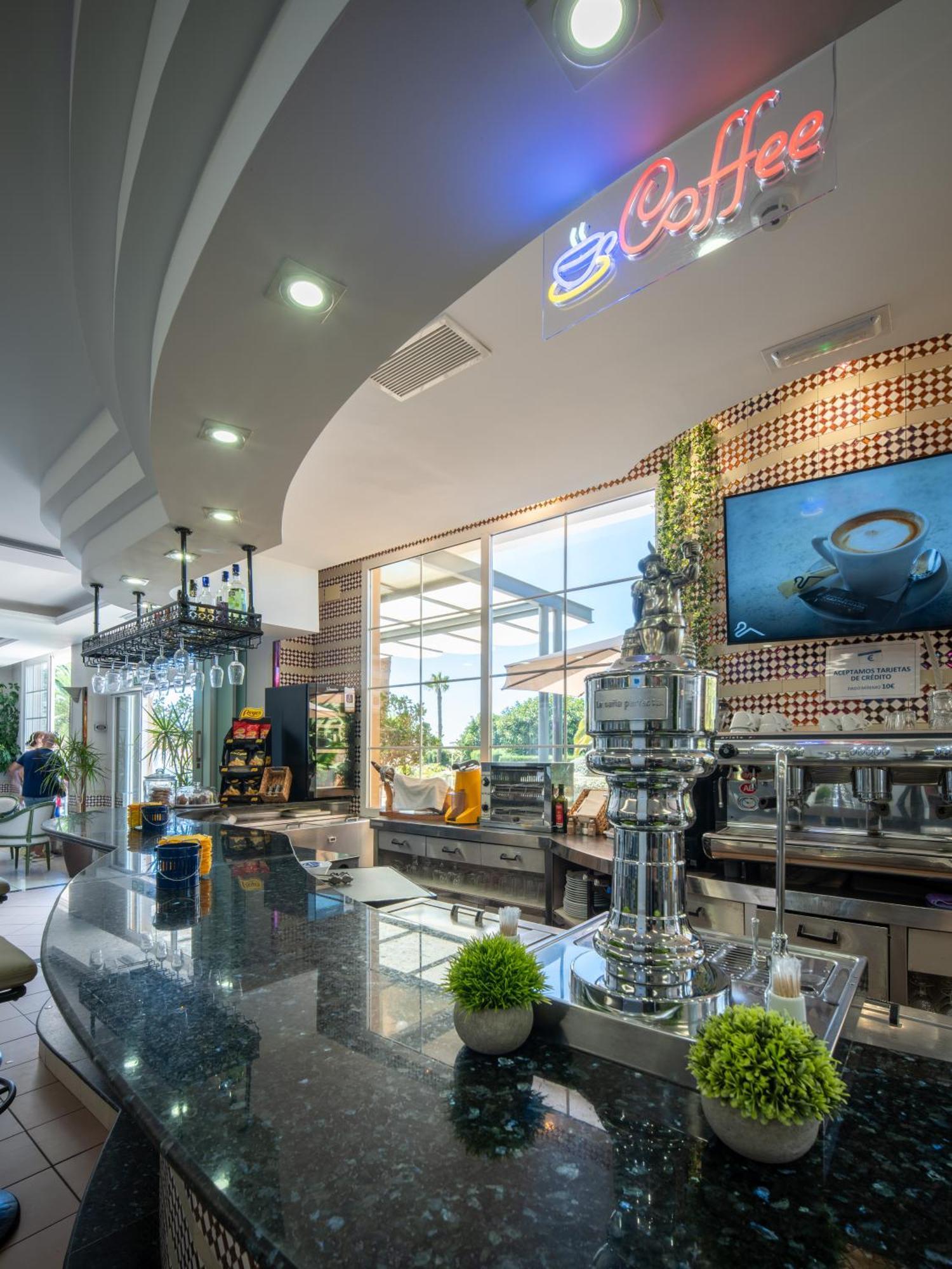 Pato Amarillo Hotel Punta Umbria Exterior photo